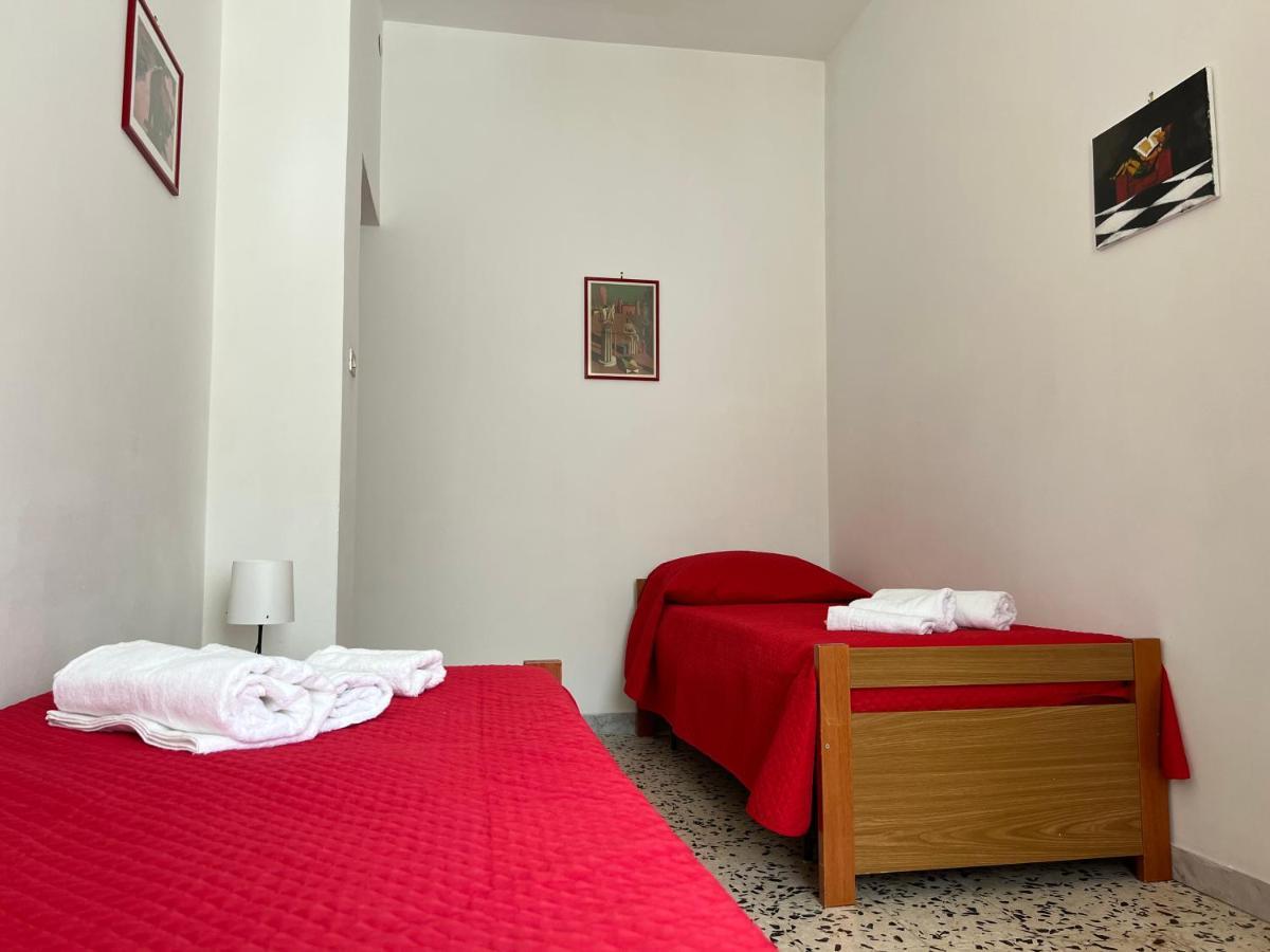 Amelia A Mare Apartment Paola Exterior photo